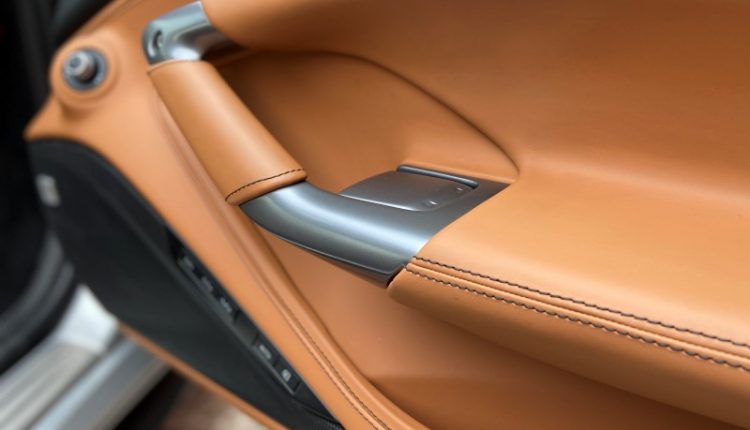 Ferrari F8 Tributo Thailand TEST DRIVE (35)