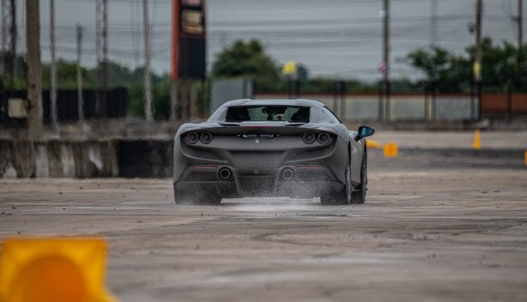 Ferrari F8 Spider Thailand Test (12)