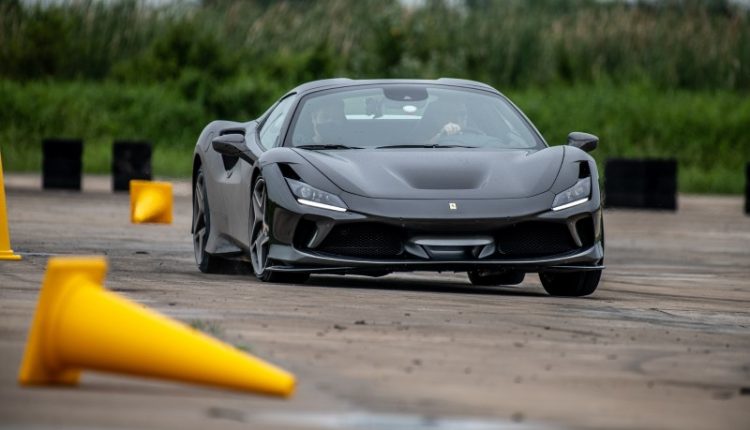 Ferrari F8 Spider Thailand Test (13)