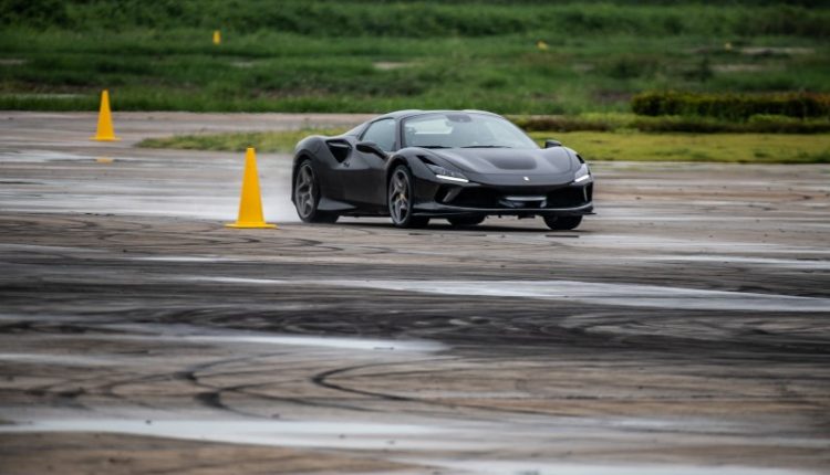 Ferrari F8 Spider Thailand Test (14)