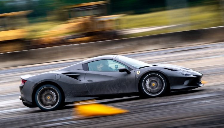 Ferrari F8 Spider Thailand Test (19)