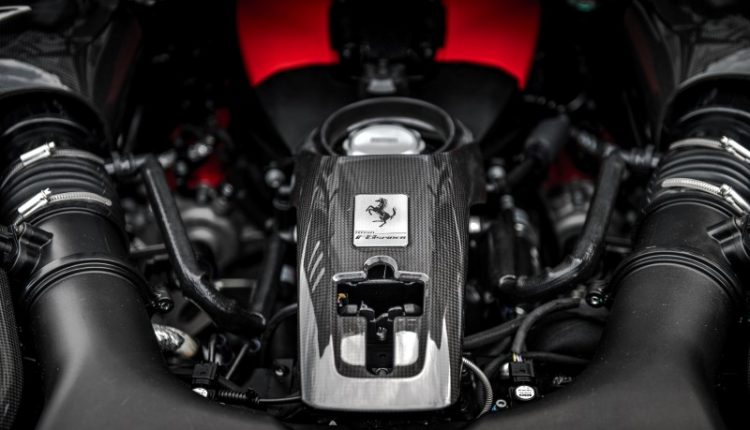 Ferrari F8 Spider Thailand Test (21)