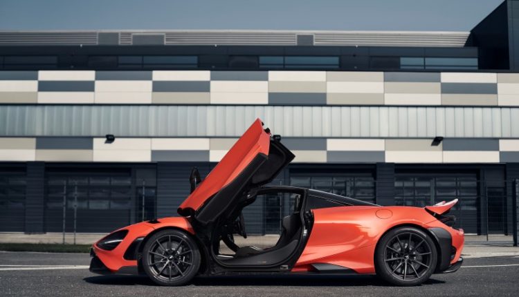 McLaren 765LT Thailand Launch (12)