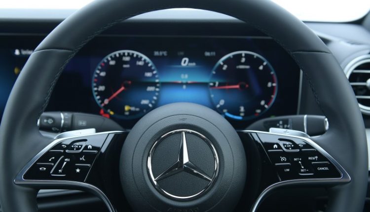 Mercedes-Benz E-Class 220 d 2021 (6)