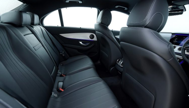 Mercedes-Benz E-Class 220 d 2021 (8)