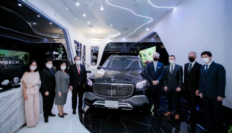 BenzBKK-Mercedes-Maybach-showroom (5)