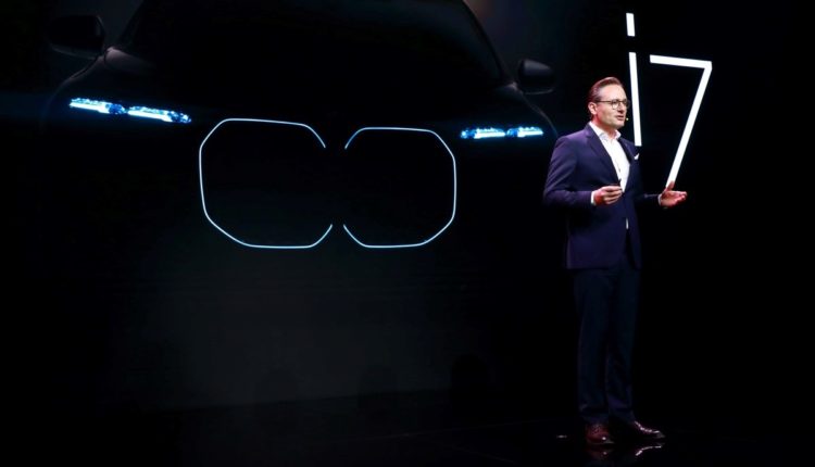 bmw-i7-thailand-launch-2022 (10)