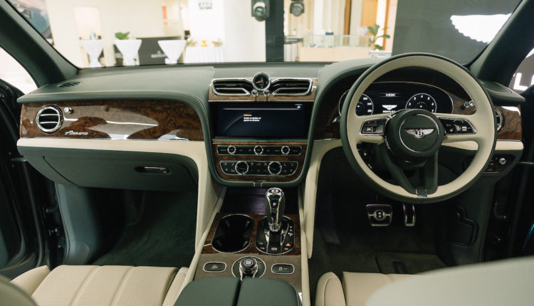 Bentayga-EWB-Azure-Bentley-thailand-premiere9