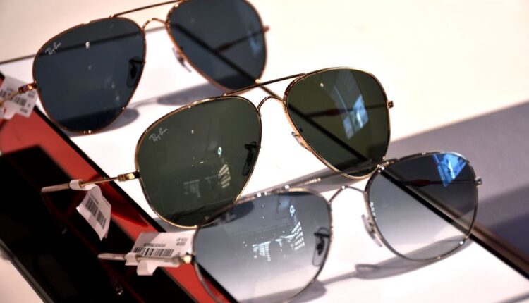 EssilorLuxottica_29