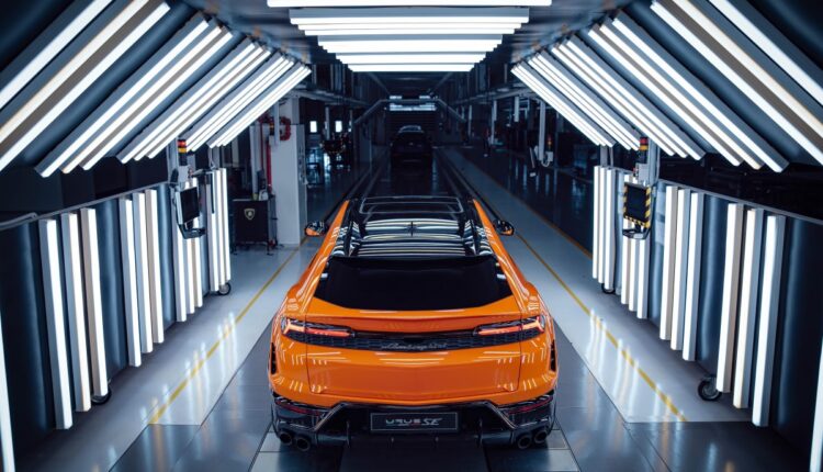 Lamborghini-Urus-SE-world-premiere-first-plug-in-hybrid-super-suv (26)