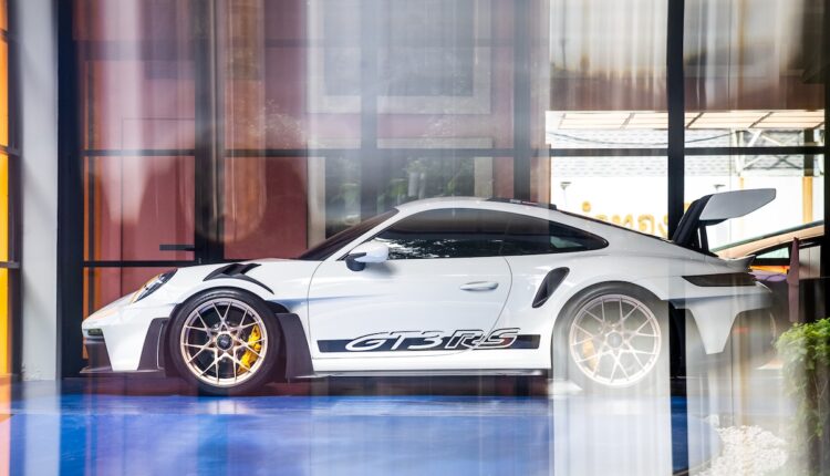 Curvistan-Bangkok-unveils-Raceborn-exhibition-celebrating-Porsche-motorsport-legacy27