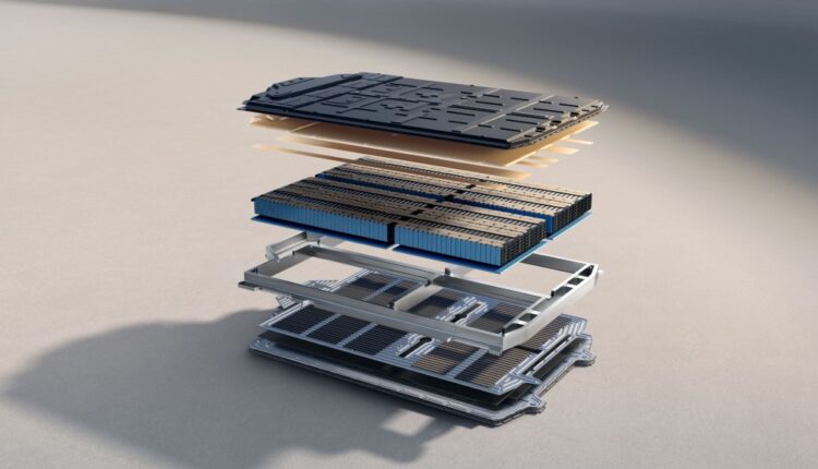 xpeng-builds-on-its-success-launching-the-x9-executive-in-thailand (11)