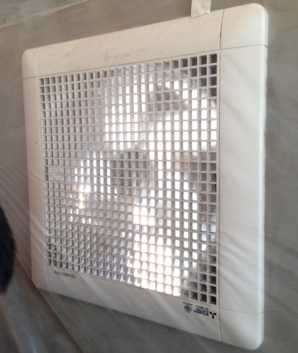 ทดลองติดตั้งพัดลมดูดอากาศที่ระดับความสูงท่อไอเสีย