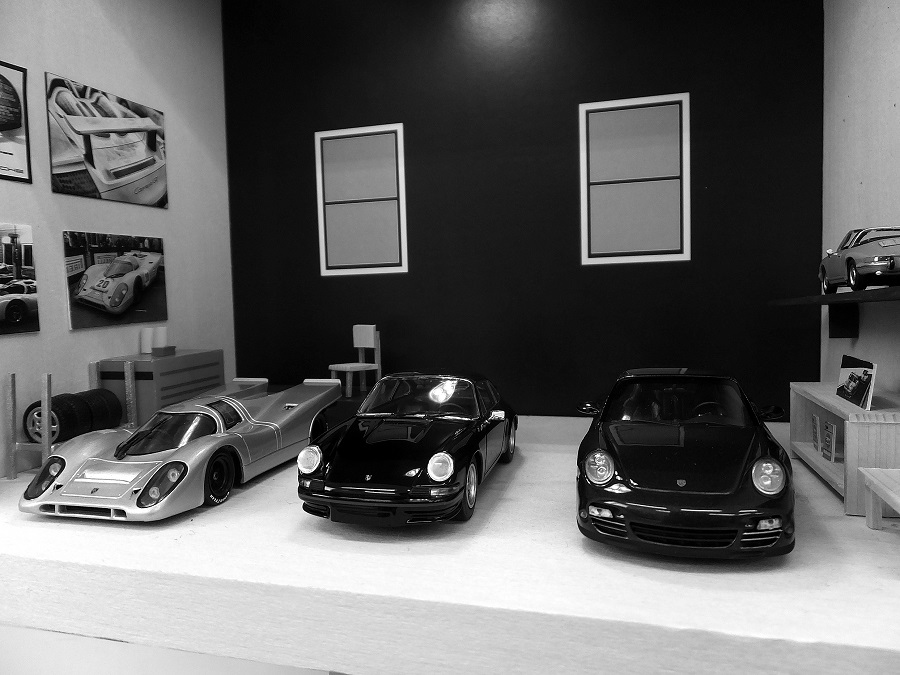 ถ้าเป็น mini car ก็น่าจะตอบสนองตามความต้องการได้ แถมยังเปลี่ยนไปเปลี่ยนมาได้ สนุกจริงๆ