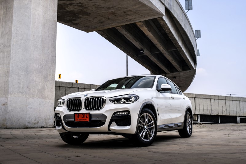 BMW X4 xDrive20d M Sport X (1)
