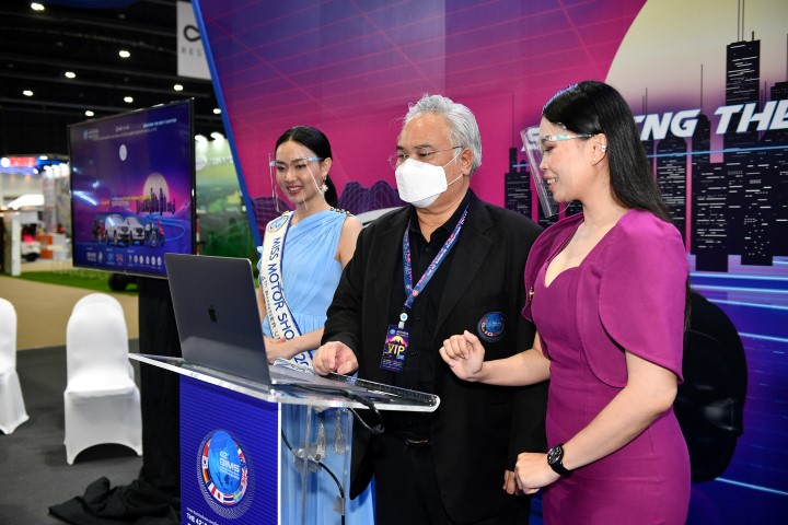 BIMS42_จับรางวัล Lucky Draw (22) (Custom) (Small)