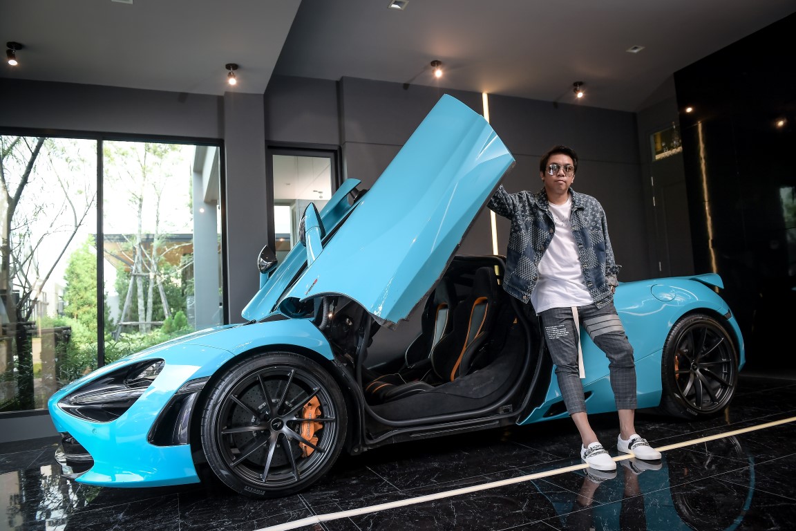 63_11 GP His Machine_-37 (Medium)