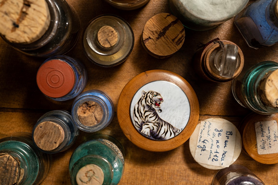 4.Piaget_Altiplano_Chinese New Year_Tiger 2022_G0A46540_Know-How 3 (Medium)