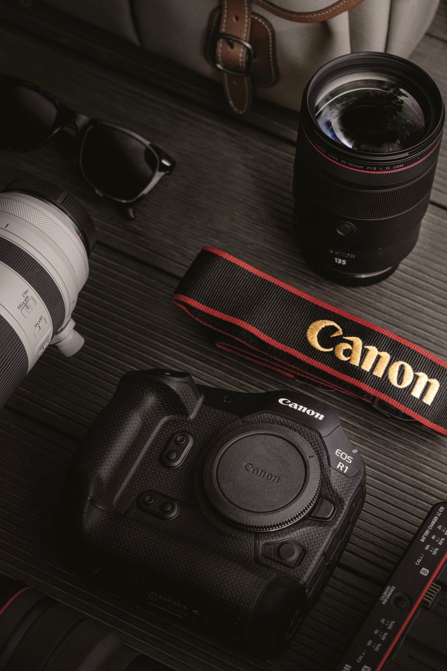 Photo - EOS R1_Lifestyle Image 2_Lores_FA_result