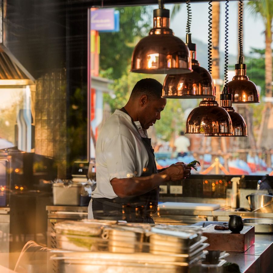 Behind the Grill-01_result