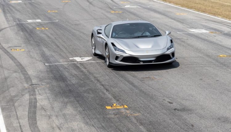 Ferrari F8 Tributo Thailand TEST DRIVE (17)