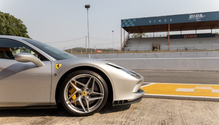 Ferrari F8 Tributo Thailand TEST DRIVE (29)