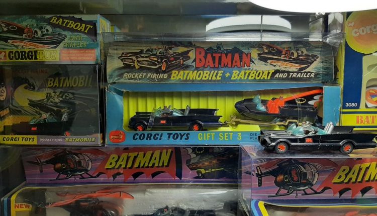 batcat museum and toy_36