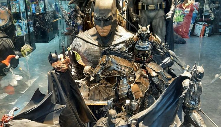 batcat museum and toy_55