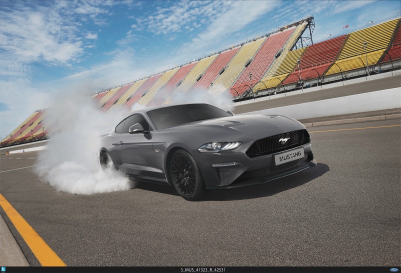 Ford-Mustang-TH2021-CarbonizedGrey (1)