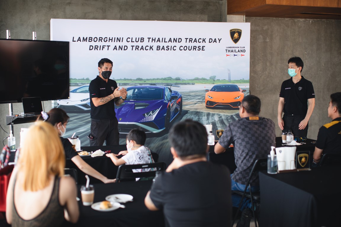 Lamborghini Drive to Drift & Track_040 (Medium)