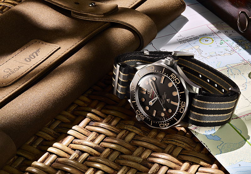 OMEGA_210.90.42.20.01.001_amb_03