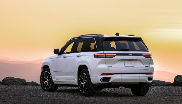 All-new 2022 Jeep® Grand Cherokee Summit Reserve