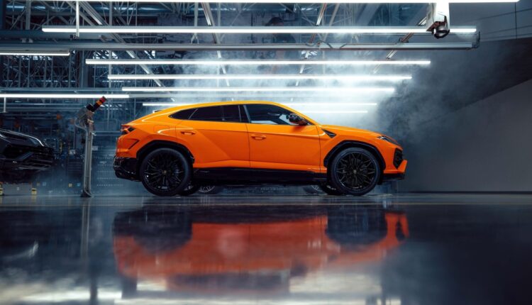 Lamborghini-Urus-SE-world-premiere-first-plug-in-hybrid-super-suv (2)