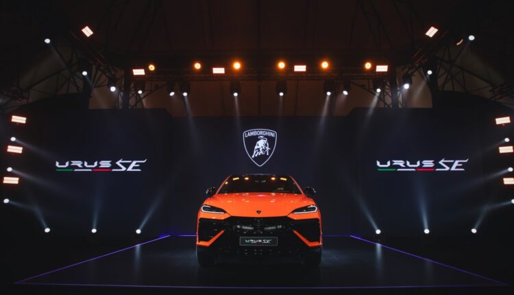 lamborghini-urus-se-asean-premiere-in-thailand (16)