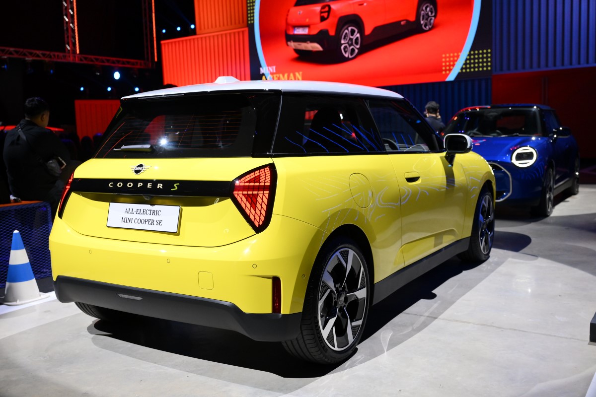 MINI-Thailand-launch-new-line-up-2024-cooper-countryman-se (12)