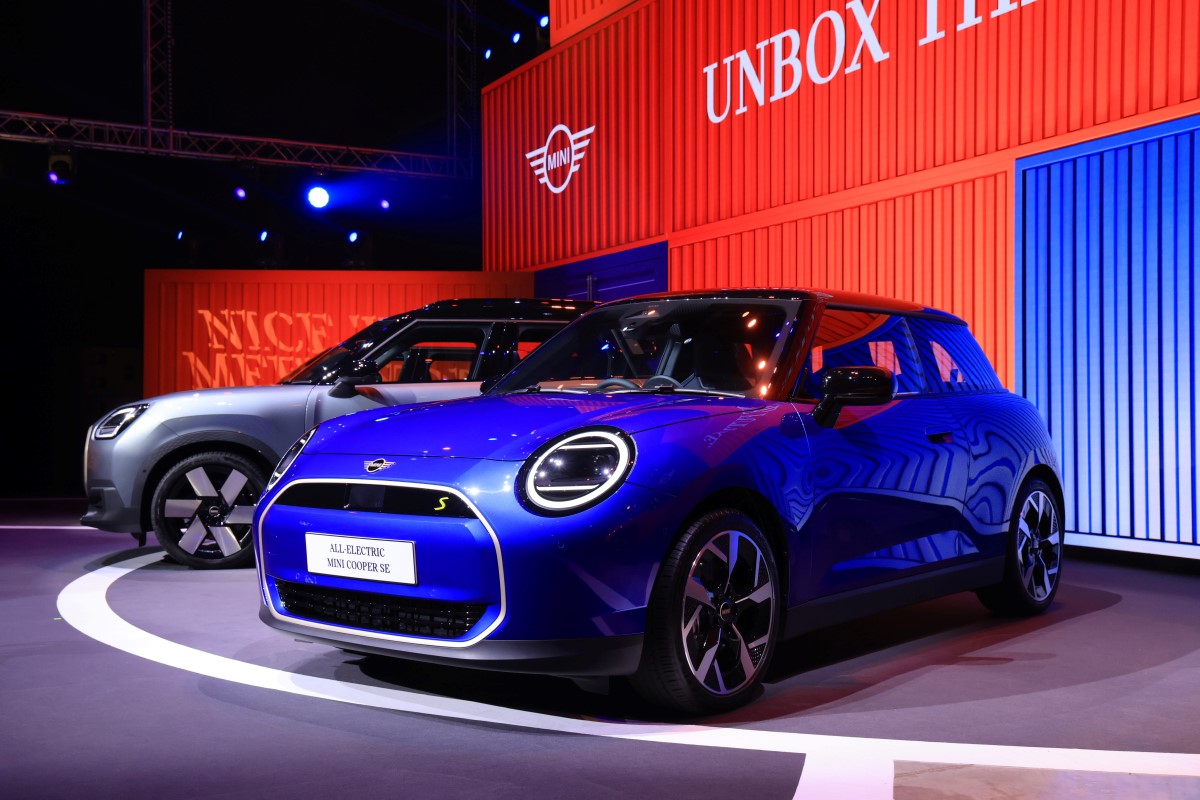 MINI-Thailand-launch-new-line-up-2024-cooper-countryman-se (16)