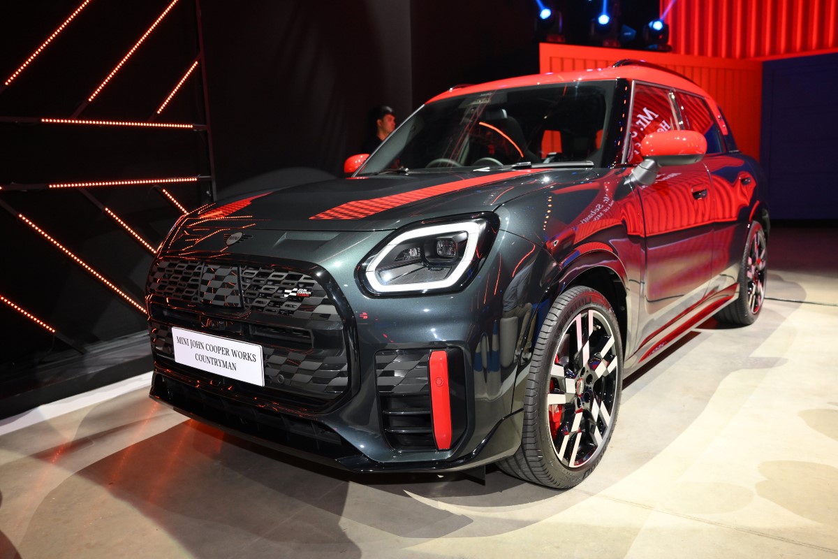 MINI-Thailand-launch-new-line-up-2024-cooper-countryman-se (7)