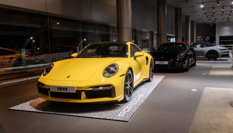 aas-introduce-porsche-the-iconic-911-Weekend (16)