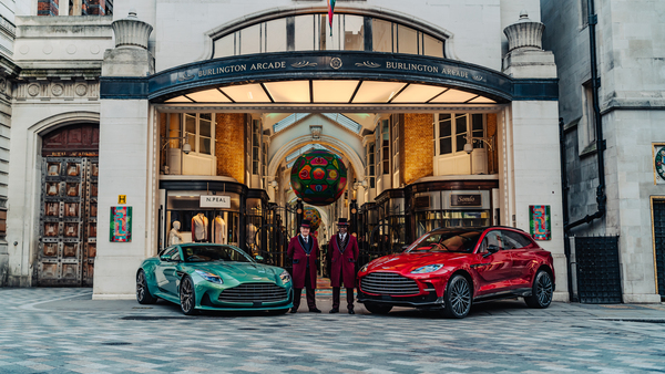 Aston Martin celebrates 60th anniversary of Goldfinger (6)